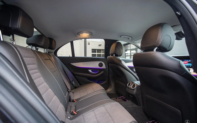 Mercedes-Benz Klasa E cena 229900 przebieg: 46619, rok produkcji 2022 z Krosno małe 466